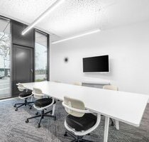 Privater Büroraum für 4 Personen in Regus Theo 105 - Düsseldorf Rath