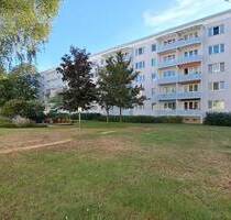 2-Raum-Wohnung mit modernisiertem Tageslichtbad! - Eisenhüttenstadt Wohnkomplex 6