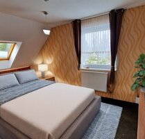 Moderne DHH mit perfekter Ausrichtung und idealer Aufteilung in ruhiger Lage! - Berlin Biesdorf