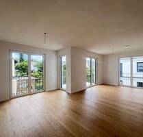 Bestens geschnittene Drei-Zimmer-Wohnung mit zwei Balkonen - München Thalk.Obersendl.-Forsten-Fürstenr.-Solln