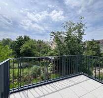 Sonnige 2,5-Zimmer-OG-Wohnung mit zwei Balkonen - München Fürstenried-West