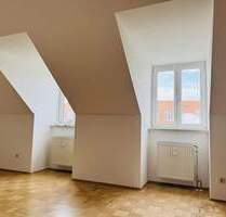 ***Gemütliche 2-Zimmer Dachgeschoss Wohnung in ruhiger Lage*** - Regensburg Kumpfmühl-Ziegetsdorf-Neuprüll