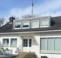 **3 ZIMMER-WOHNUNG MIT 2 KLEINEN BALKONEN - NUR 500 METER VOM STRAND ENTFERNT** - Scharbeutz