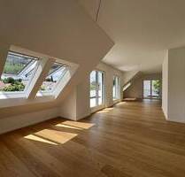 NICHT GEWÖHNÖLICH ! - Große, sehr helle 3,5-Zi.-DG-Wohnung mit S-W-Dachterrasse in ruhiger Lage - München Thalk.Obersendl.-Forsten-Fürstenr.-Solln