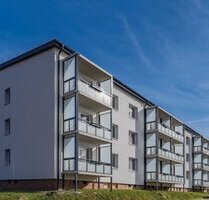 Frisch saniert: Barrierearme 3-Raum-Wohnung mit Balkon - Oschatz