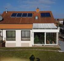 Einfamilienhaus mit 8 Zimmern und rd. 190 qm Wohnfläche - Neuenburg am Rhein