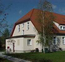 Ihr Rückzugsort im Grünen! 2 Raumwohnung im 01. Obergeschoss sucht Nachmieter! - Lauta