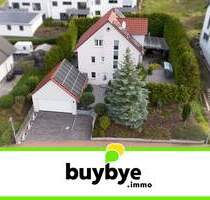 Heustreu: Modernes Einfamilienhaus mit Einliegerwohnung, ein Zuhause für Generationen