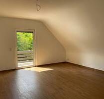 Modernes Wohnen in Butzbach in kernsanierter 3-Zimmer-Wohnung mit Balkon