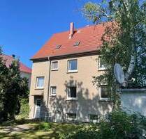 Platz für die ganze Familie - sanierungsbedürftiges 2-3 Familienhaus mit großem Garten - Rudolstadt Volkstedt