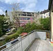 München-Rammersdorf: 3-Zimmer-Wohnung mit Balkon & TG - zentral & attraktiv für Anleger und Paare