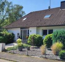 Freistehendes Einfamilienhaus mit Einliegerwohnung (vermietet) - Ratingen Breitscheid