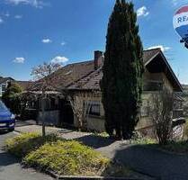 Einfamilienhaus mit Garage, Garten und großem Süd-Balkon - Breitscheid Medenbach