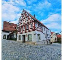 Historisches Fachwerkhaus mit Charme und vielseitigen Möglichkeiten - Trochtelfingen Mägerkingen