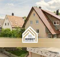 Top-Gepflegtes 2-Familienhaus & Dachstudio in ruhiger Lage: 3 Bäder, 3 Garagen, Terrasse, Balkon! - Sankt Georgen im Schwarzwald Stadtgebiet
