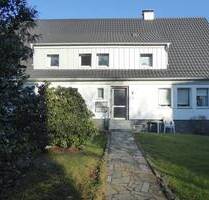 Gemütliche, renovierte Dachgeschosswohnung in Reichshof- Heidberg zu vermieten! - Reichshof / Heidberg