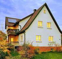 Charmantes und familienfreundliches Landhaus mit Potential für die Großfamilie - auch perfekt als Zweifamilienhaus - Sonnefeld