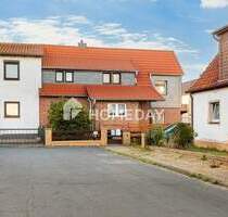 Charmante Doppelhaushälfte mit 110 m² Wohnfläche und schönem Grundstück in familienfreundlicher Lage - Lengede Woltwiesche