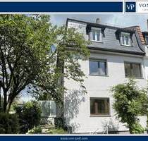 Ruhiges Altbau-Stadthaus in zentraler Lage - Frankfurt am Main Heddernheim