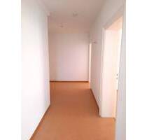 +++Achtung eilige Senioren aufgepasst! Helle renovierte 3-Zimmer-Wohnung (1.OG) mit Loggia mitten in der Würzburger Sanderau+++