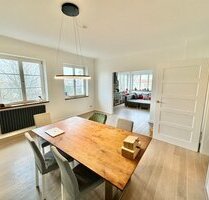 Rarität: Attraktive Altbau-Etage in Villenlage - Stuttgart Degerloch