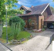 Familienfreundliches Holzhaus aus finnischem Qualitätsvollholz - großer Garten, Sauna & Kamin - Saulheim Ober-Saulheim