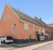 Wohnhaus mit Laden und Ausbaupotential - Straubenhardt / Schwann