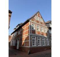 Altstadt Schmuckstück in Stade mit 3-Whg, 2Stellplätze