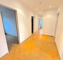 Charmantes Zuhause mit Balkon und eigener Garage! - Schönkirchen