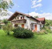 Nur einen Steinwurf vom See entfernt. Mehrgenerationenhaus mit Platz für eine große Familie! - Bernried am Starnberger See
