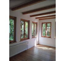 Von Privat! Charmante 4-Zimmer-Altbau-Wohnung mit Terrasse in Kempten