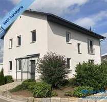 Sofort einziehen und wohlfühlen - Neuwertiges Einfamilienhaus in der Schloßstadt Schillingsfürst!