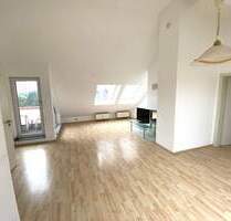 Frisch renoviert: 2-Zimmer Wohnung mit Balkon und Kamin - Schwalbach