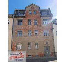Unsaniertes Mehrfamilienhaus mit Potential - Schmölln