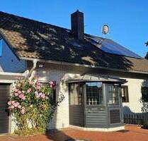 freistehendes Einfamilienhaus mit großem Grundstück - Bielefeld Baumheide