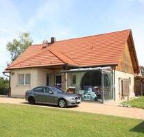 EinfamilienhausNebengebäudeGarageScheune mit Hofcharakter + Bauplatz mit vielen Möglichkeiten - Nauen / Quermathen