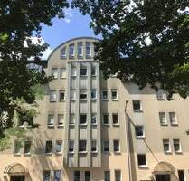 Schöne 2-Zimmerwohnung - Loggia- Laminatböden - Aufzug - Cadolzburger Straße - Fürth Weststadt