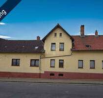 Vermietetes Mehrfamilienhaus aus der Gründerzeit mit Hofgebäuden und Garten - Schöningen