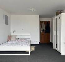 +++WG ZIMMER: DEIN NEUES ZUHAUSE IN EINER 5ER-MÄDELS-WG+++ - Nürnberg Glockenhof