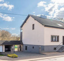 Äußerst gepflegtes Wohnhaus mit herrlichem Grundstück - ein Juwel für Familien - Völklingen Lauterbach