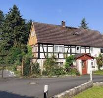 Fachwerkhaus in ruhiger Lage - 59.000,00 EUR Kaufpreis, ca.  107,70 m² Wohnfläche in Waldhufen (PLZ: 02906) Nieder Seifersdorf