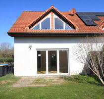 Doppelhaushälfte mit bester Ausstattung auf sonnigem Südwest-Grundstück - Brieselang