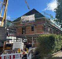 Nur noch 1 Whg frei, KFW 40 QNG - Das Dach ist gedeckt ! - Paderborn Kernstadt