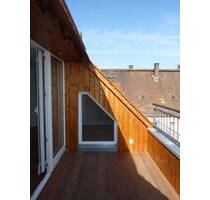 Charmante Dachgeschosswohnung - 2 Zimmer mit sonniger Loggia - hochwertige Sanierung 2010! - Leipzig Eutritzsch