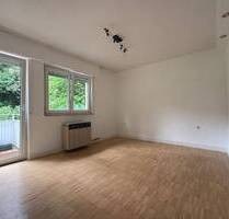 Ruhige 2-Zimmerwohnung mit 2 Balkonen und Blick ins Grüne, S-Kaltental - Stuttgart