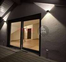 Dachgeschosswohnung Ideal für Paare oder Singles! Dachterrasse, Perfektes Homeoffice Ruhige Lage - Amberg