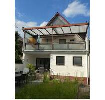 Freistehendes 2-Familienhaus mit Garage - Lampertheim