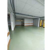 Große Gewerbefläche im Untergeschoss mit Lastenlift in Radolfzell zu vermieten - Radolfzell am Bodensee