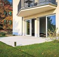Osterangebot: Traumhafte Aussicht über Dresden - Stilvolle 4-Zimmer-Wohnung mit 3 Terrassen, großem Garten, Einbauküche und eigener Garage!