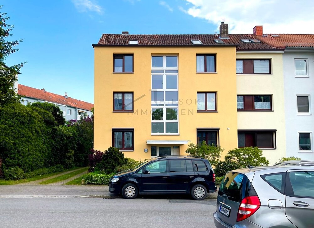 Moderne Traumwohnung mit Hauscharakter in idyllischer Lage mit Balkon und 2 Stellplätzen - Laatzen Alt-Laatzen